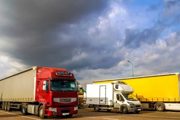 Adana Yeşilyurt Nakliyat Ambarları